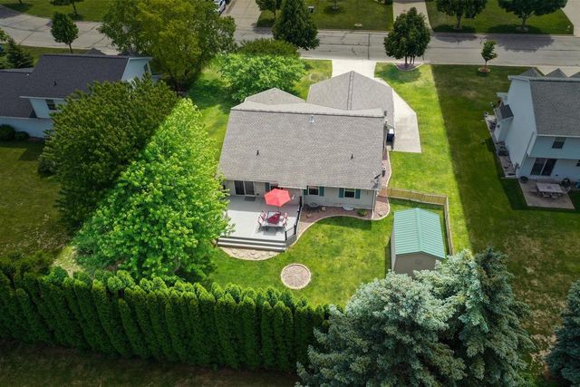 1603 MCRAE PLACE, Green Bay, WI 54311