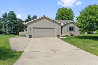 1603 MCRAE PLACE, Green Bay, WI 54311