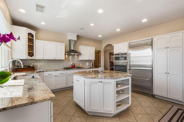 104 JACOB Court, Corrales, NM 87048