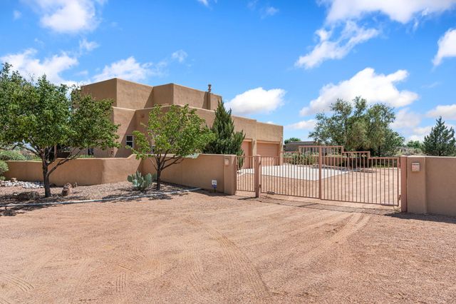 104 JACOB Court, Corrales, NM 87048