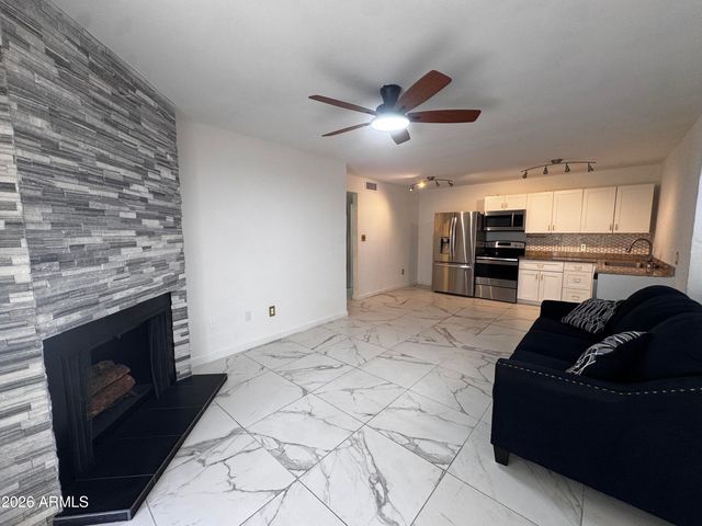 3002 N 70TH Street 117, Scottsdale, AZ 85251