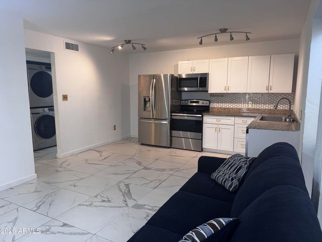 3002 N 70TH Street 117, Scottsdale, AZ 85251