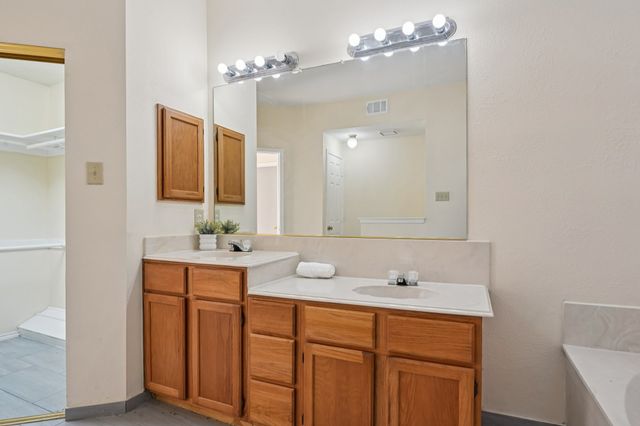 6409 Wildhaven Drive, Rowlett, TX 75089