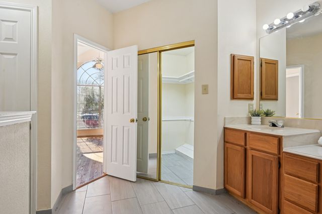 6409 Wildhaven Drive, Rowlett, TX 75089