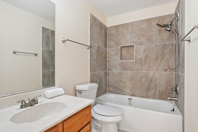 6409 Wildhaven Drive, Rowlett, TX 75089