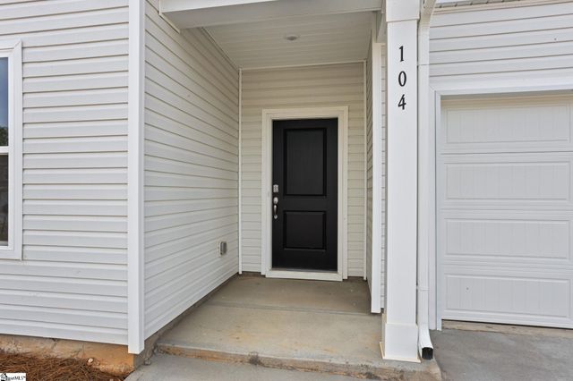 104 Wilson School Street, Simpsonville, SC 29681