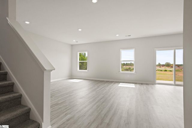 104 Wilson School Street, Simpsonville, SC 29681