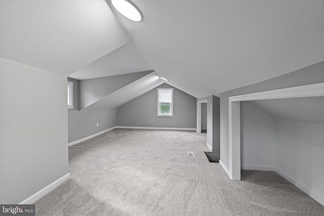 50 N LIPPINCOTT AVE, Maple Shade, NJ 08052
