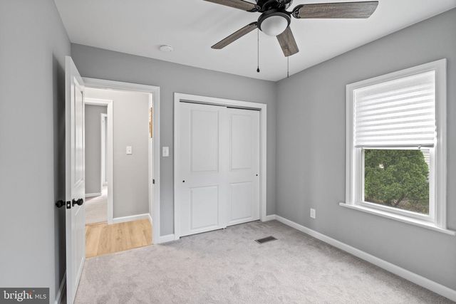 50 N LIPPINCOTT AVE, Maple Shade, NJ 08052