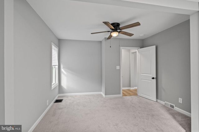 50 N LIPPINCOTT AVE, Maple Shade, NJ 08052