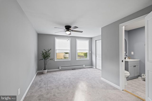 50 N LIPPINCOTT AVE, Maple Shade, NJ 08052