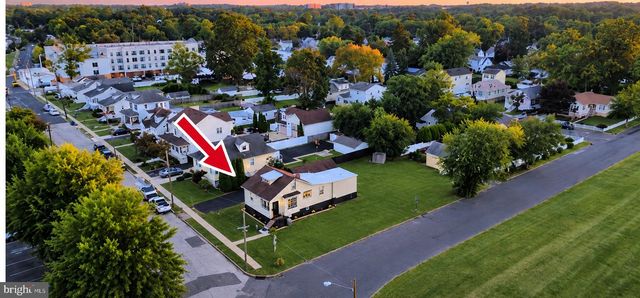 50 N LIPPINCOTT AVE, Maple Shade, NJ 08052