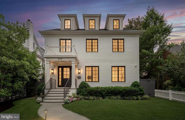 3117 38TH ST NW, Washington, DC 20016