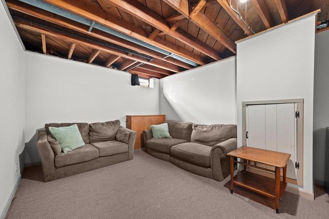 9043 W Grantosa DRIVE, Milwaukee, WI 53225