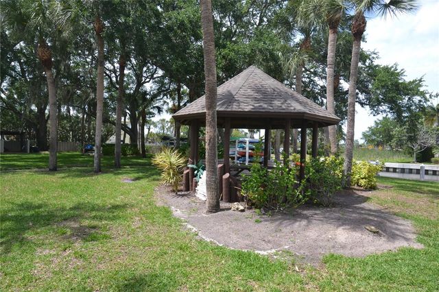 329 MOORINGS COVE DRIVE, Tarpon Springs, FL 34689