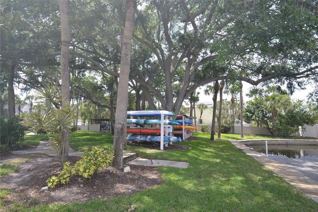 329 MOORINGS COVE DRIVE, Tarpon Springs, FL 34689