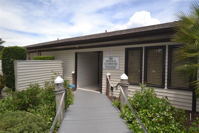 329 MOORINGS COVE DRIVE, Tarpon Springs, FL 34689
