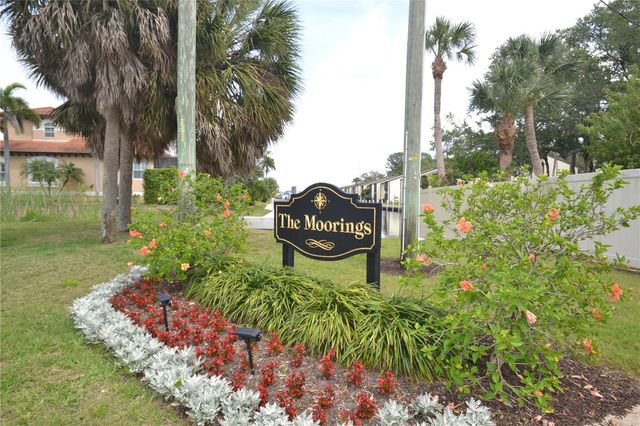 329 MOORINGS COVE DRIVE, Tarpon Springs, FL 34689