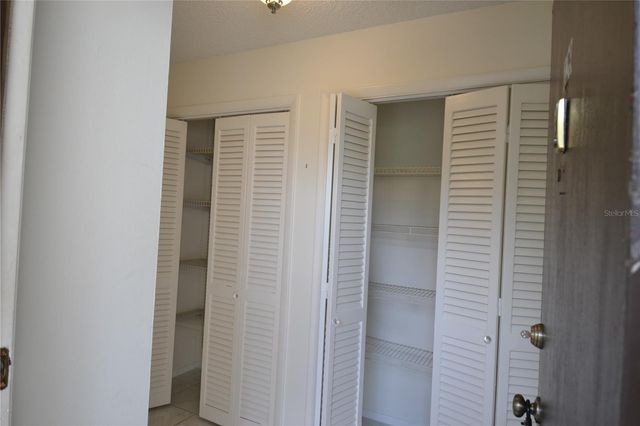 329 MOORINGS COVE DRIVE, Tarpon Springs, FL 34689