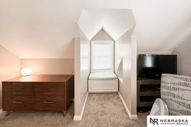 4548 Mason Street, Omaha, NE 68106