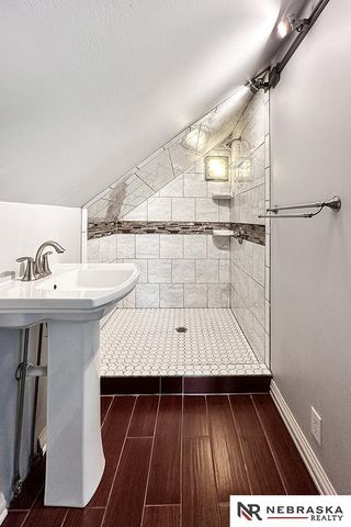 4548 Mason Street, Omaha, NE 68106