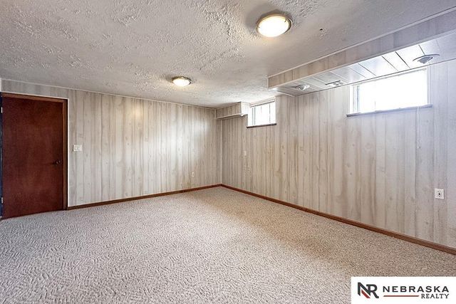 4548 Mason Street, Omaha, NE 68106