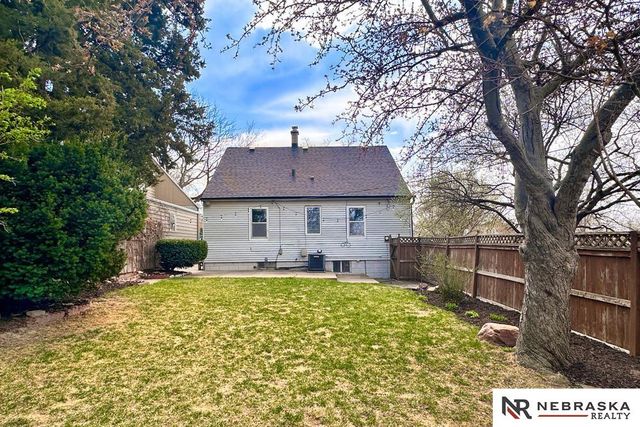 4548 Mason Street, Omaha, NE 68106