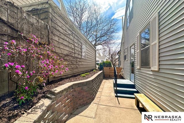 4548 Mason Street, Omaha, NE 68106