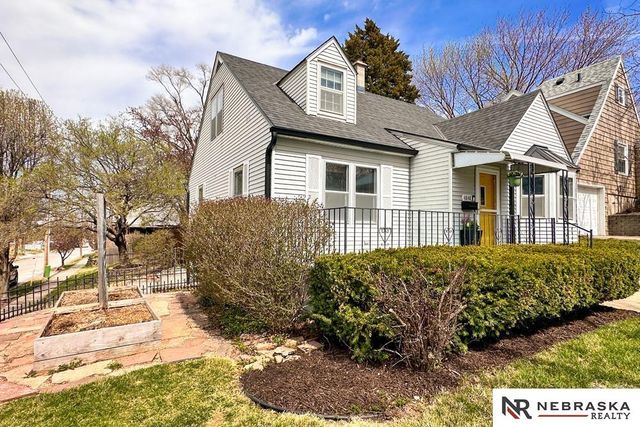 4548 Mason Street, Omaha, NE 68106