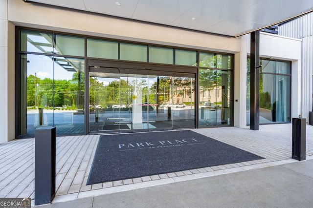 2660 Peachtree Road NW 18G, Atlanta, GA 30305