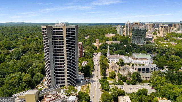 2660 Peachtree Road NW 18G, Atlanta, GA 30305