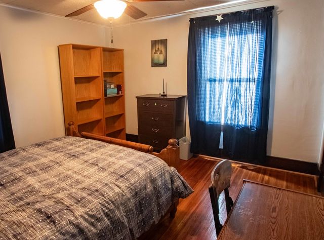 1226 N Walnut Street, Danville, IL 61832