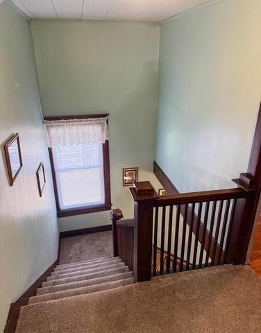 1226 N Walnut Street, Danville, IL 61832