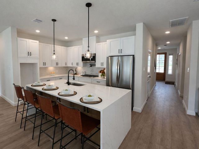 1855 East Lake Drive, Huntsville, TX 77340