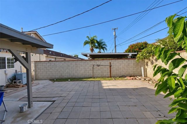 15192 Brighton street, Westminster, CA 92683