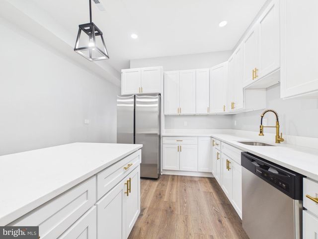 1721 RUXTON AVE, Baltimore, MD 21216