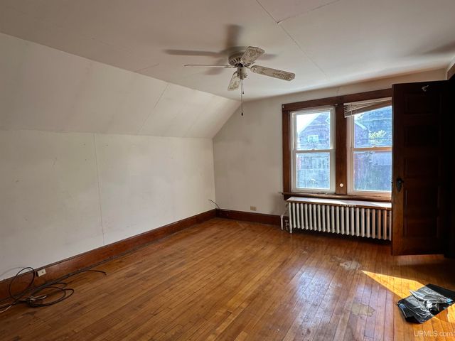 512 E Longyear Street, Bessemer, MI 49911