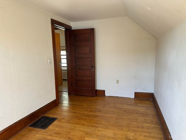 512 E Longyear Street, Bessemer, MI 49911