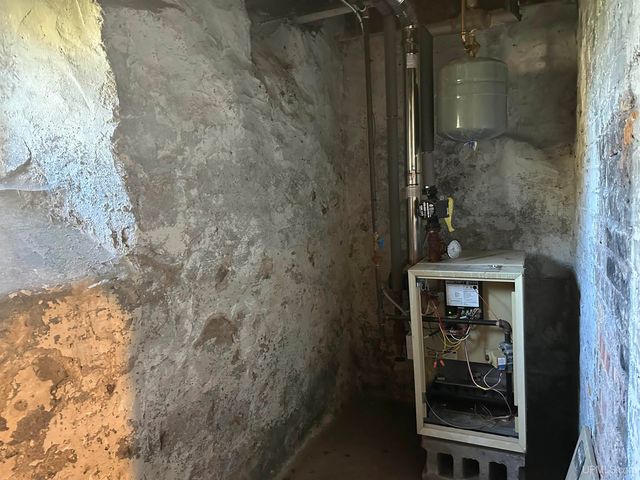 512 E Longyear Street, Bessemer, MI 49911