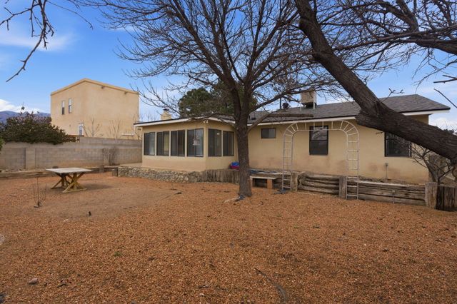 7225 Ticonderoga Road NE, Albuquerque, NM 87109