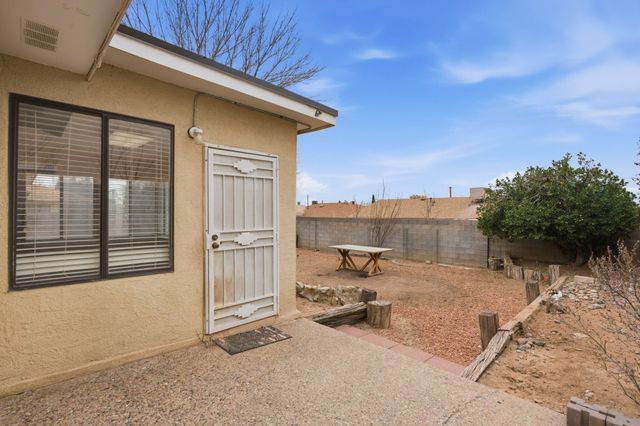 7225 Ticonderoga Road NE, Albuquerque, NM 87109