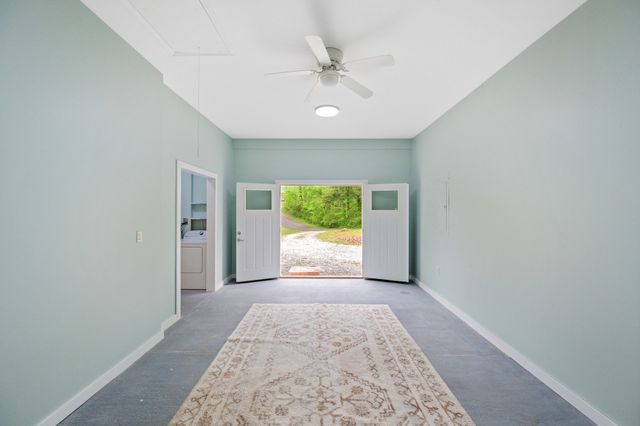 80 Whippoorwill Ln, Decaturville, TN 38329