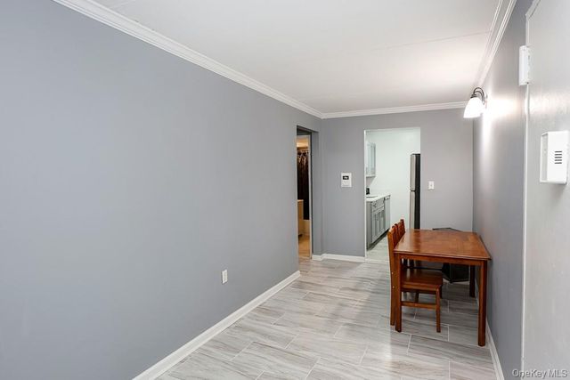 100 Clinton Avenue 2X, Mineola, NY 11501