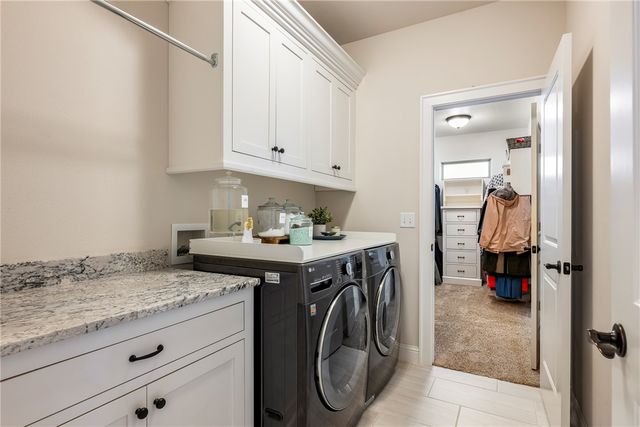 6307 S 49th Street, Rogers, AR 72758