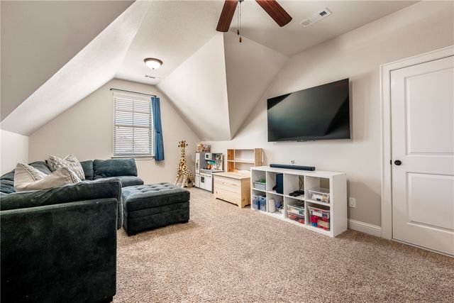 6307 S 49th Street, Rogers, AR 72758