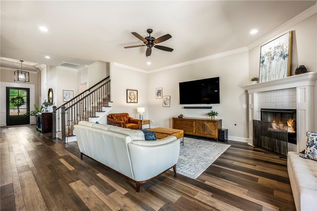 6307 S 49th Street, Rogers, AR 72758