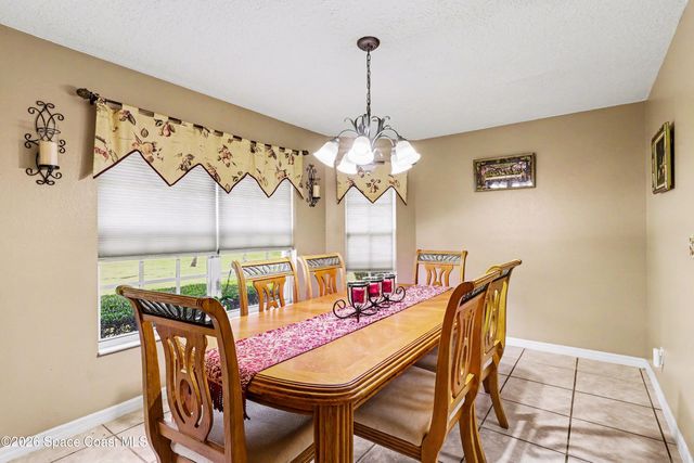 135 Country Woods Place, Merritt Island, FL 32952