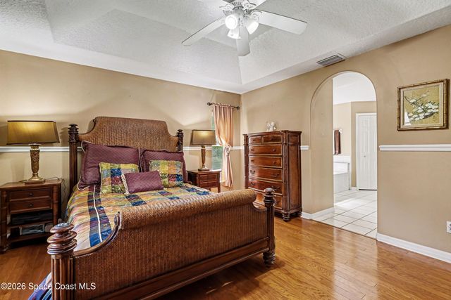135 Country Woods Place, Merritt Island, FL 32952