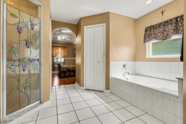 135 Country Woods Place, Merritt Island, FL 32952