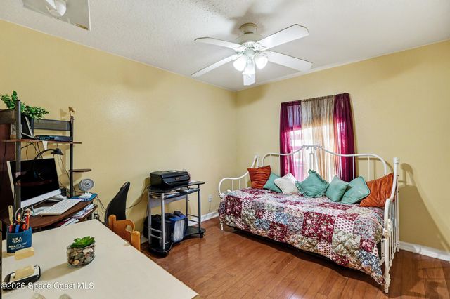 135 Country Woods Place, Merritt Island, FL 32952